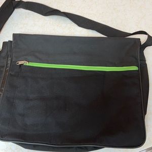 Lap top carry case